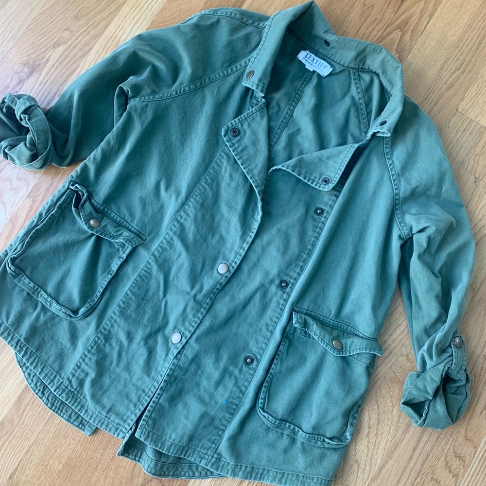 Elizabeth & James Shirt Jacket